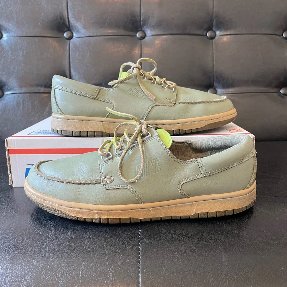 Vintage Nike Mad Jibe Silver‎ Sage